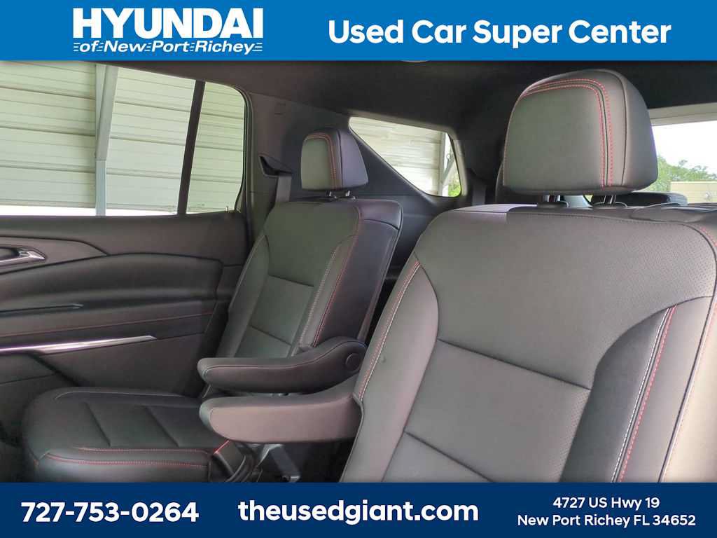 Used 2026 Chevrolet Traverse Z71 w/ LPO, Floor Liner Package AWD/4WD image 16
