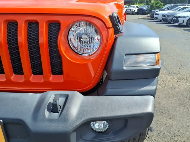 Certified 2023 Jeep Wrangler Sport AWD/4WD image 15