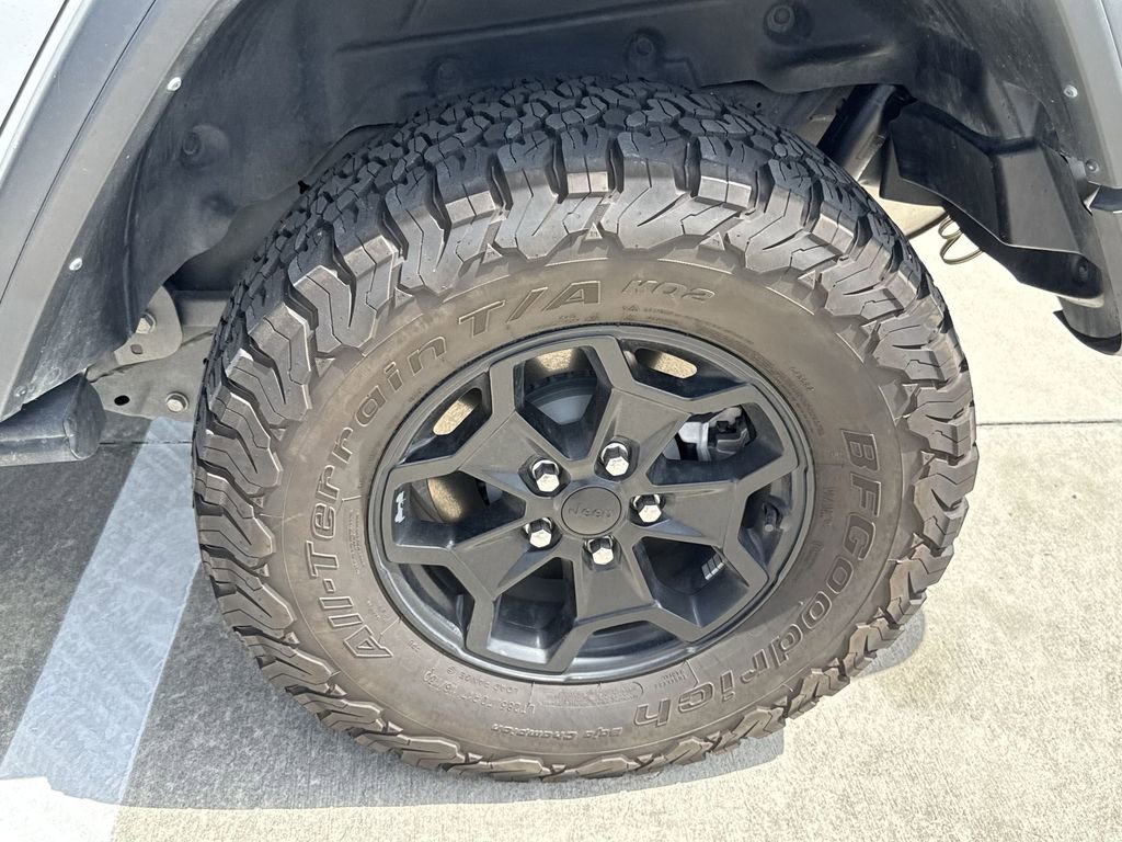 Used 2023 Jeep Wrangler Unlimited Rubicon 4xe image 30