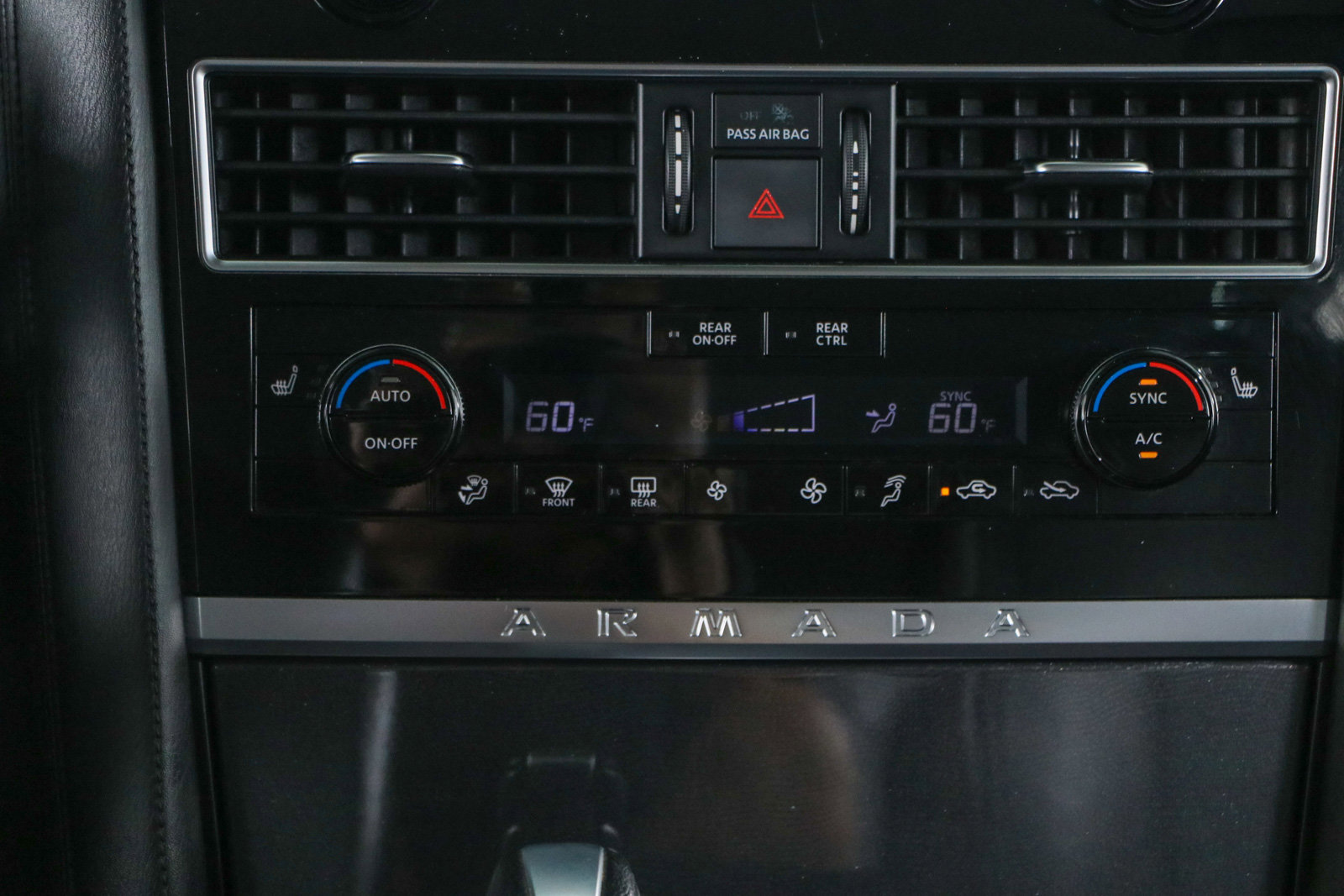 Used 2021 Nissan Armada SV image 20