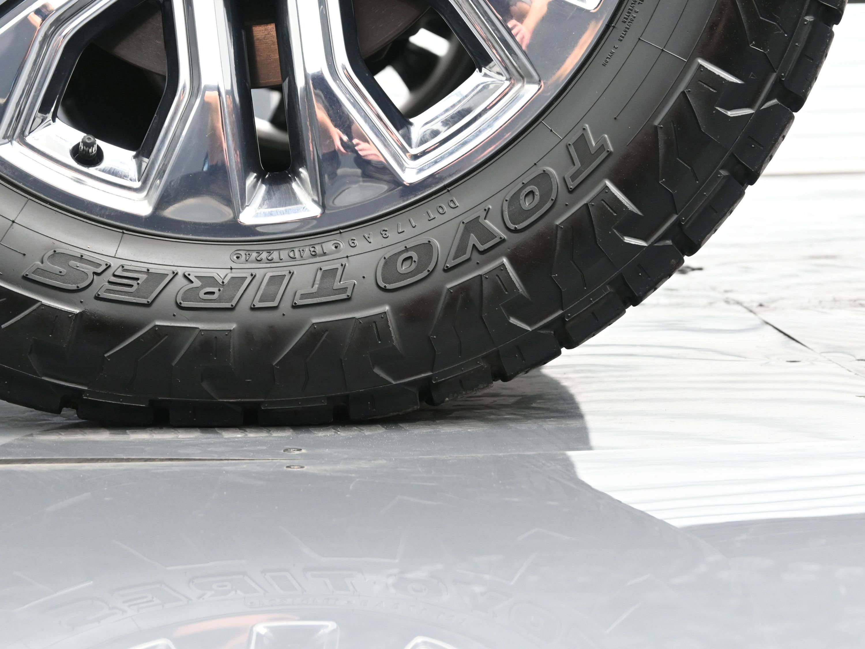 Used 2024 Ford F150 King Ranch w/ FX4 Off-Road Package AWD/4WD image 46