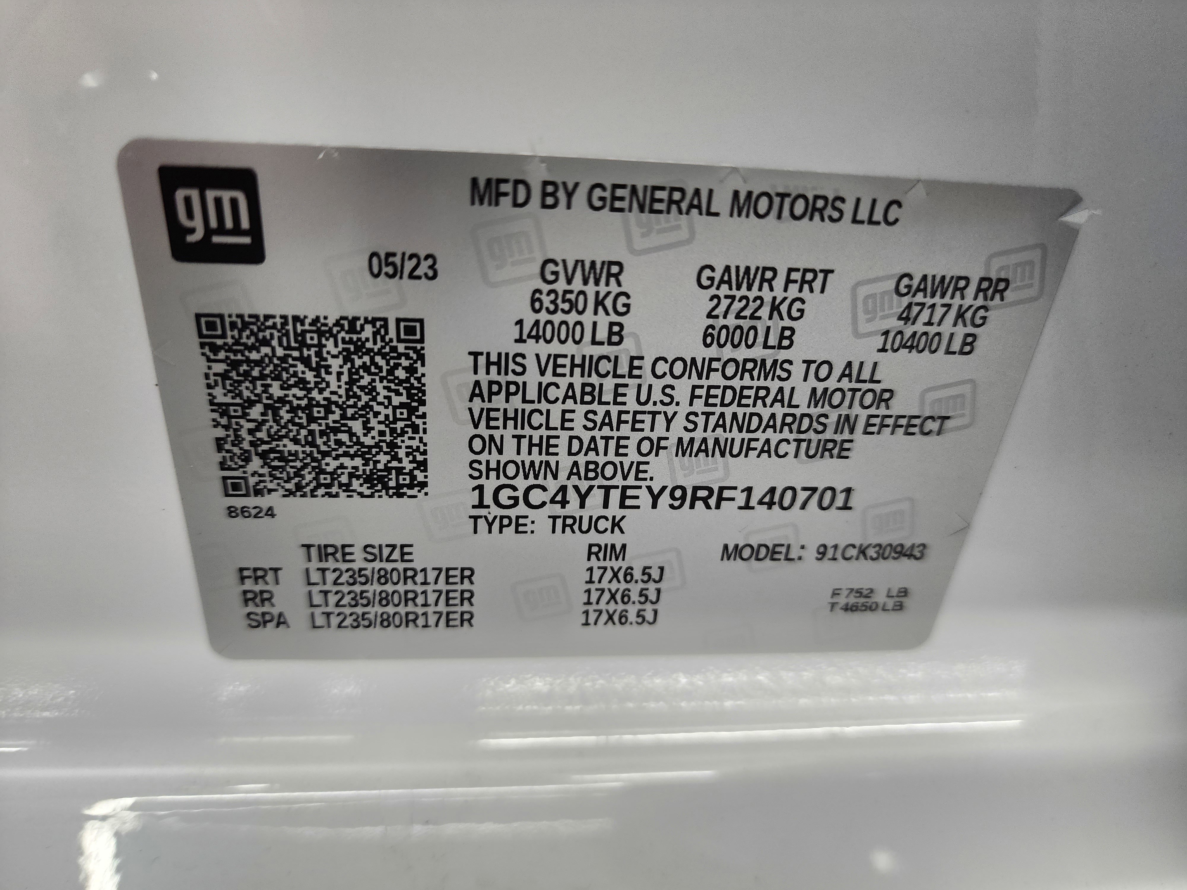 Used 2024 Chevrolet Silverado 3500 LT w/ Convenience Package image 55