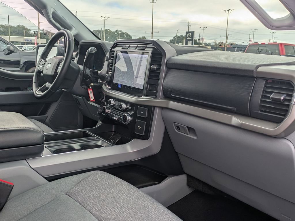 Used 2024 Ford F150 XLT w/ Mobile Office Package image 32