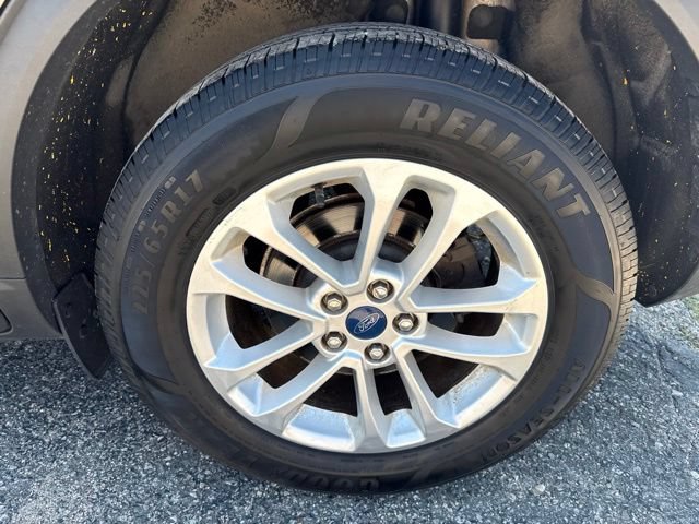 Used 2020 Ford Escape SE AWD/4WD image 12