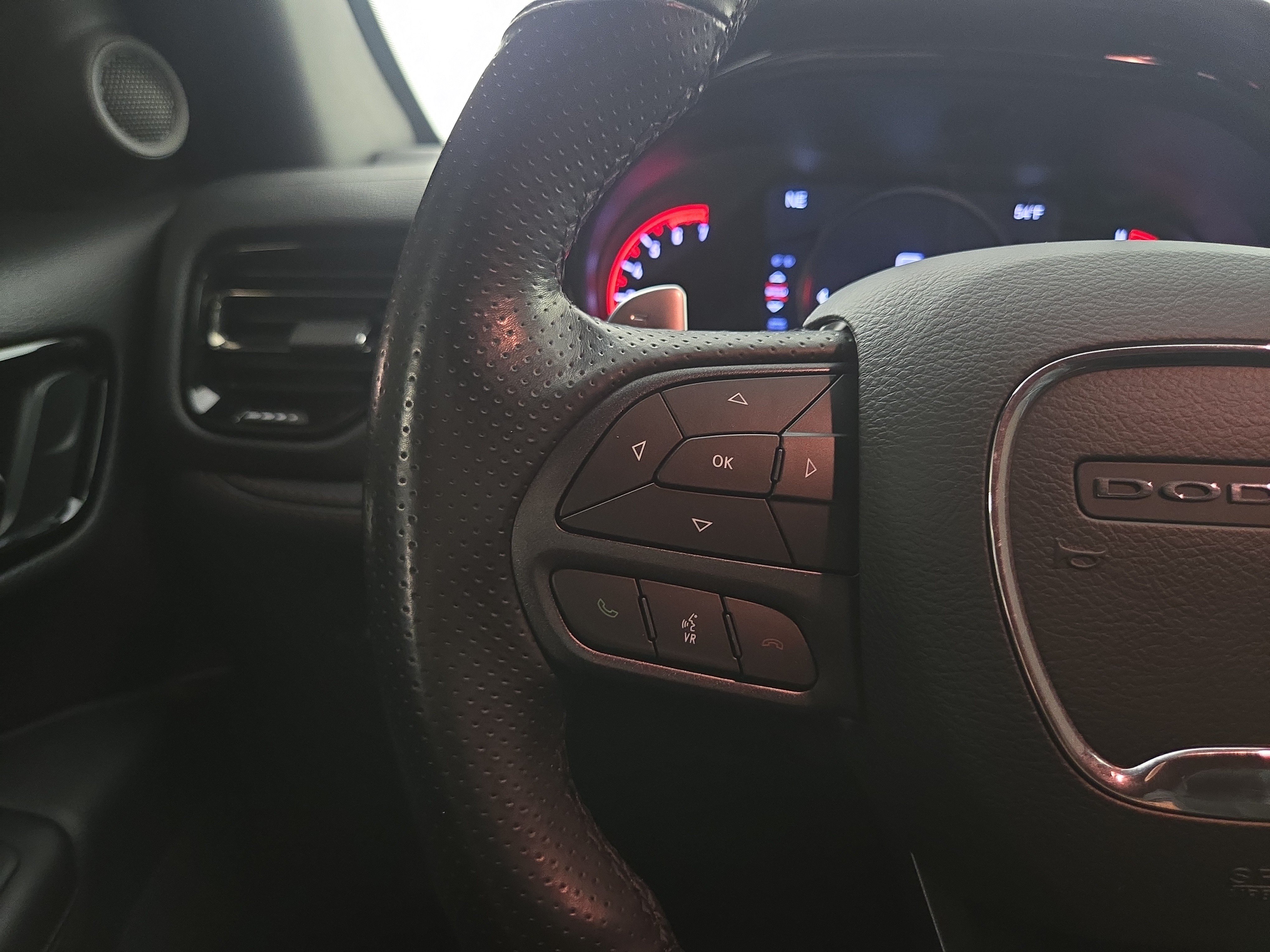 Certified 2023 Dodge Durango R/T w/ Blacktop Package AWD/4WD image 17