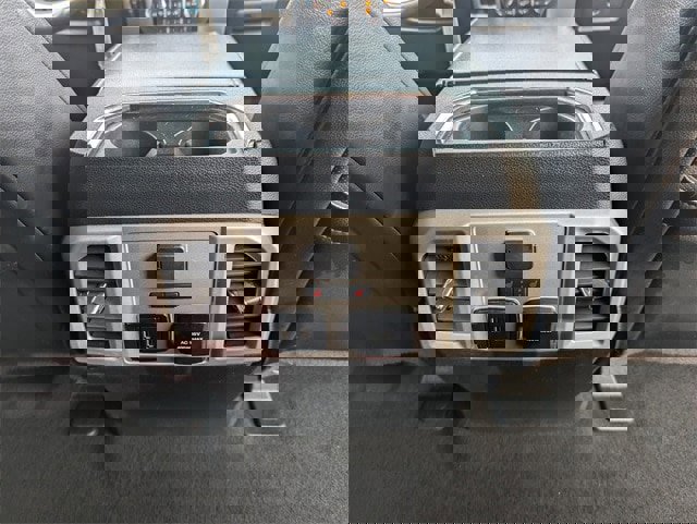 Used 2019 Ford F350 Lariat image 14