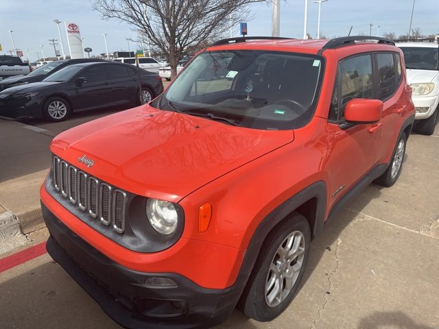 Used 2015 Jeep Renegade Latitude w/ Popular Equipment Group image 1