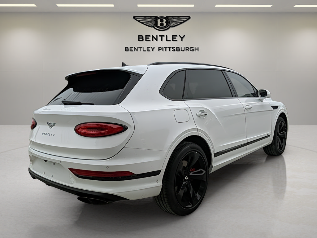Used 2023 Bentley Bentayga Extended Wheelbase AWD/4WD image 3
