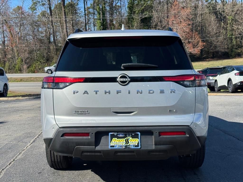 Certified 2024 Nissan Pathfinder SV image 4