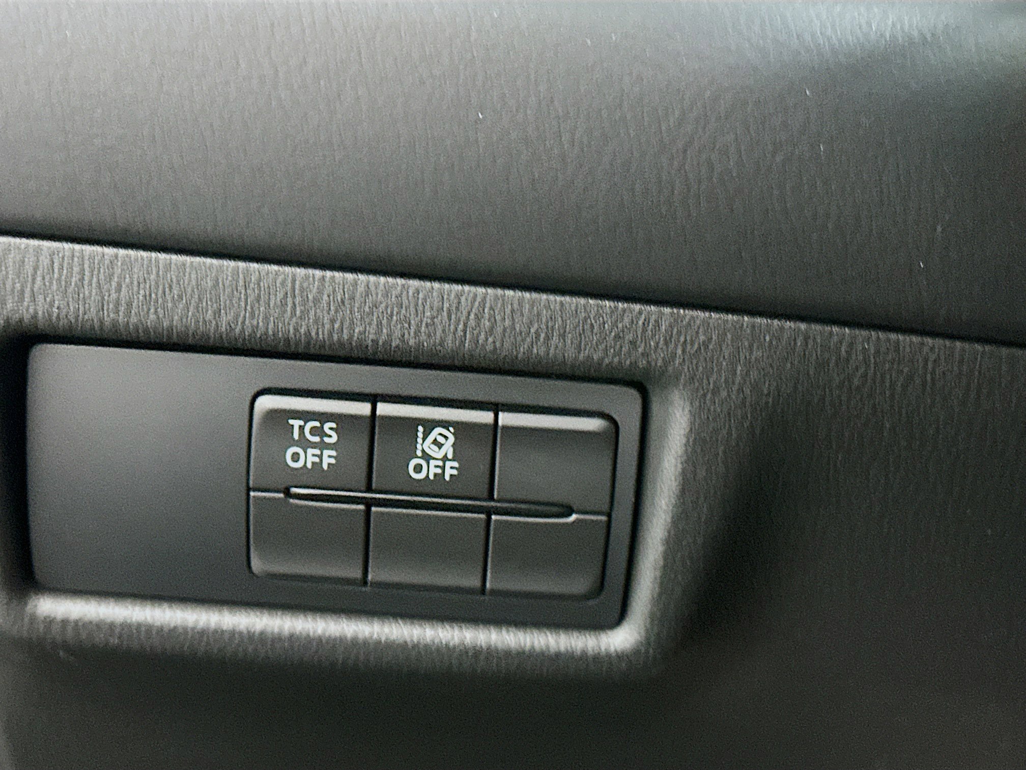 Used 2020 MAZDA CX-5 Touring image 17