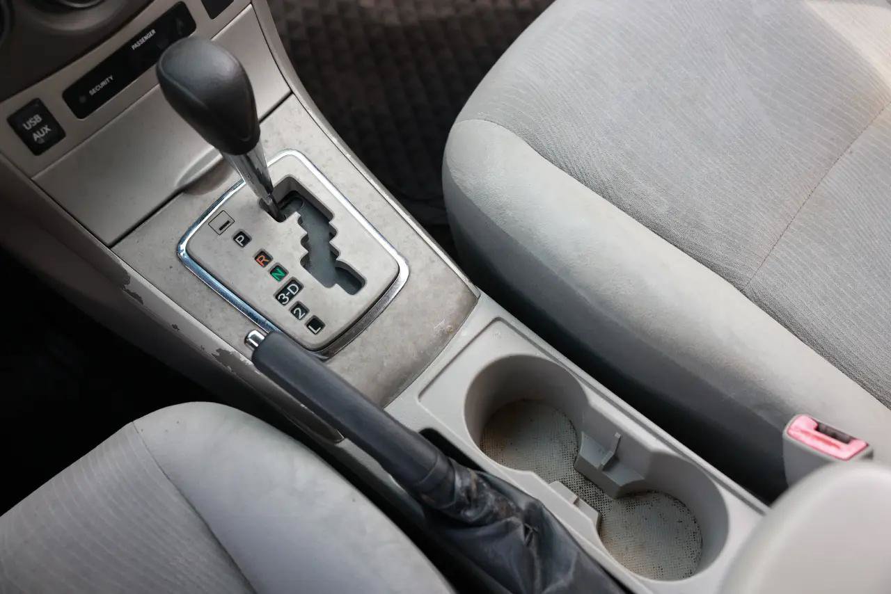 Used 2012 Toyota Corolla LE FWD image 34
