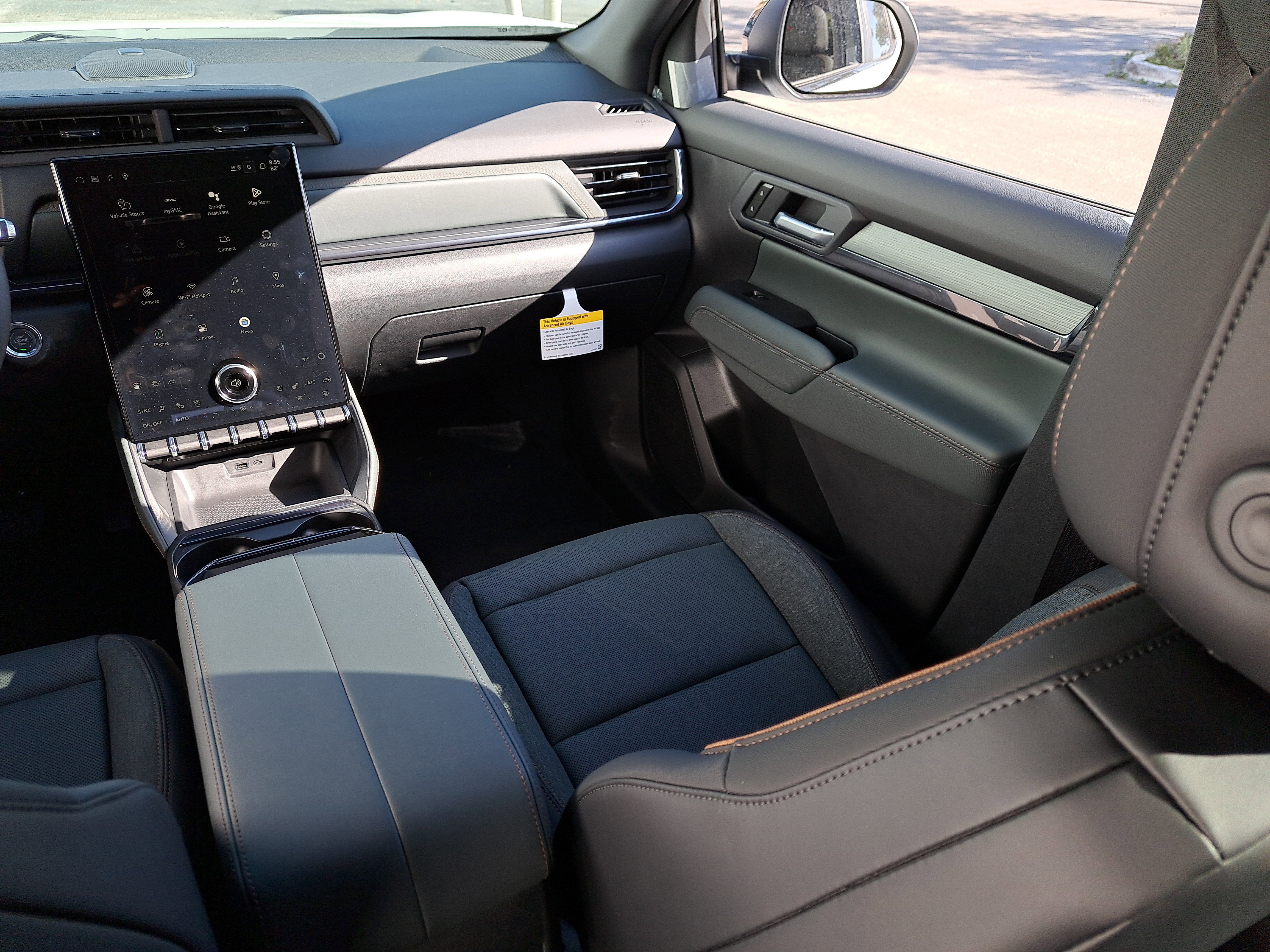New 2026 GMC Terrain AT4 w/ Convenience Package III AWD/4WD image 17