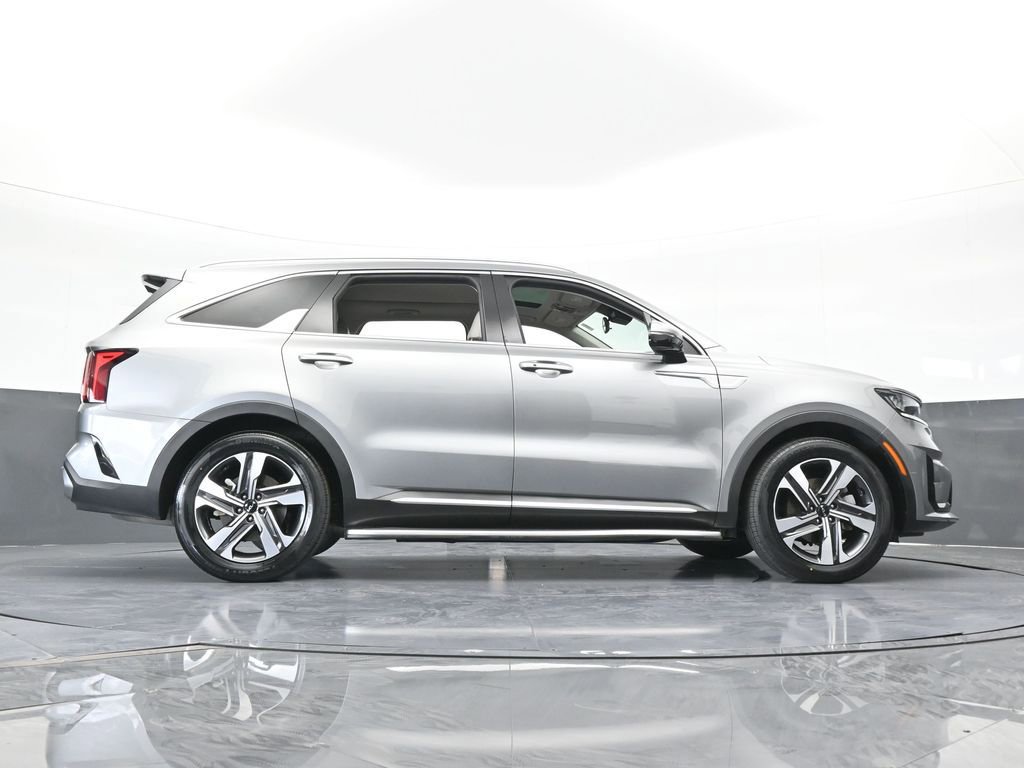 Used 2022 Kia Sorento EX w/ Panoramic Sunroof Package image 70