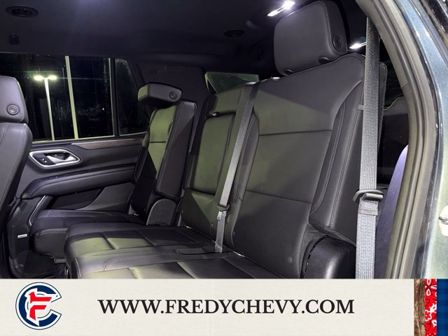 Used 2021 Chevrolet Tahoe Z71 w/ Z71 Off-Road Package AWD/4WD image 17