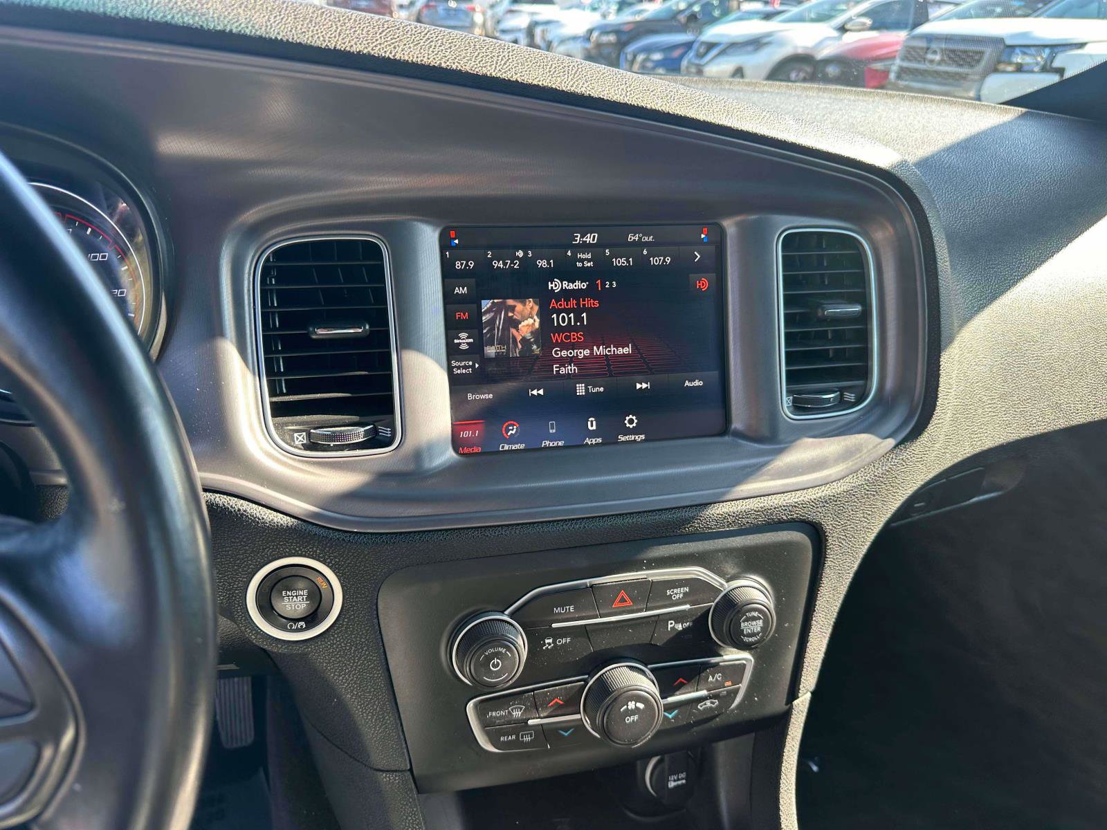 Used 2023 Dodge Charger SXT image 27