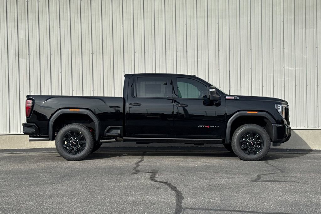 New 2026 GMC Sierra 3500 AT4 w/ AT4 Premium Plus Package image 4