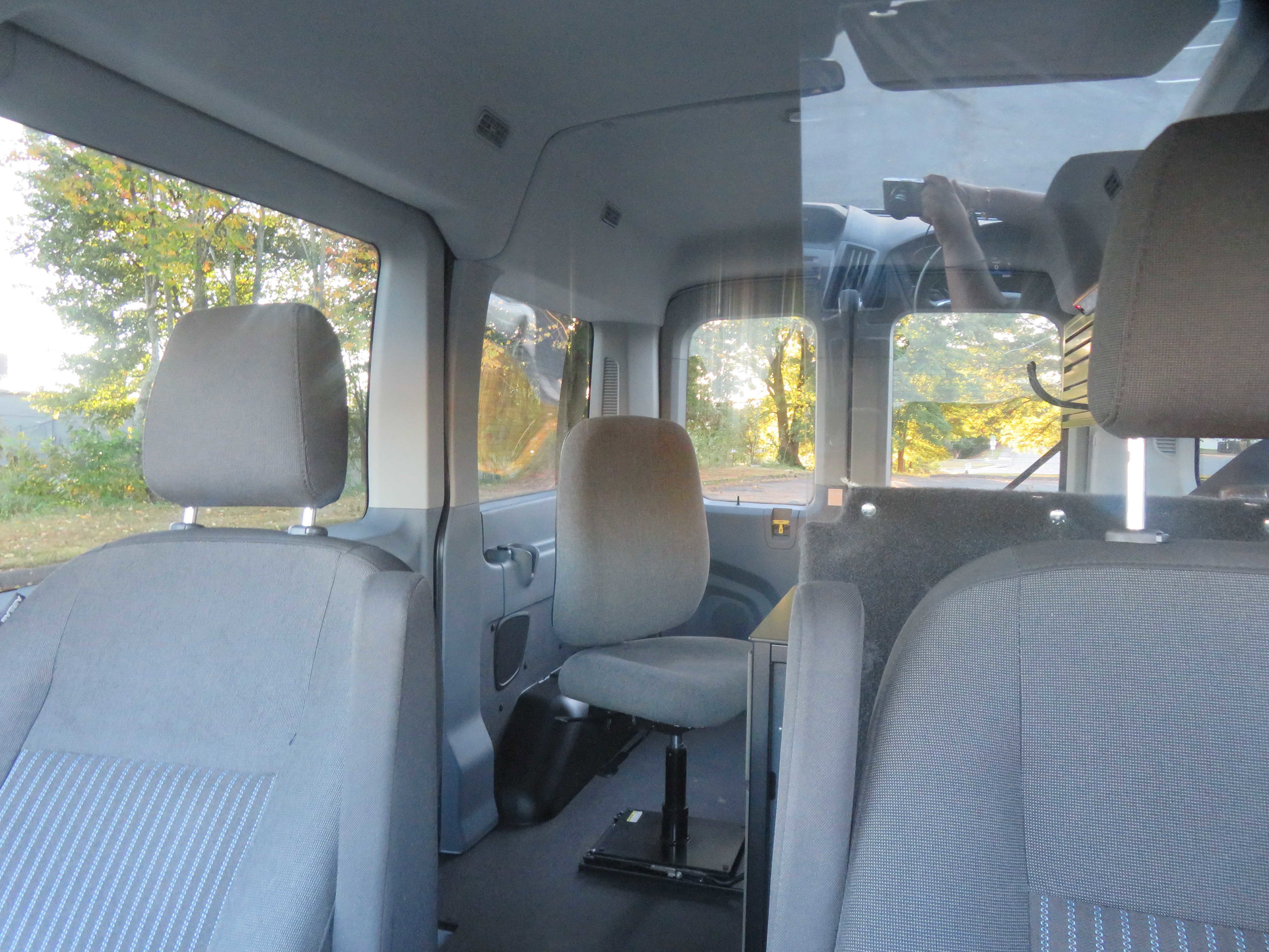 Used 2018 Ford Transit 150 XLT image 56