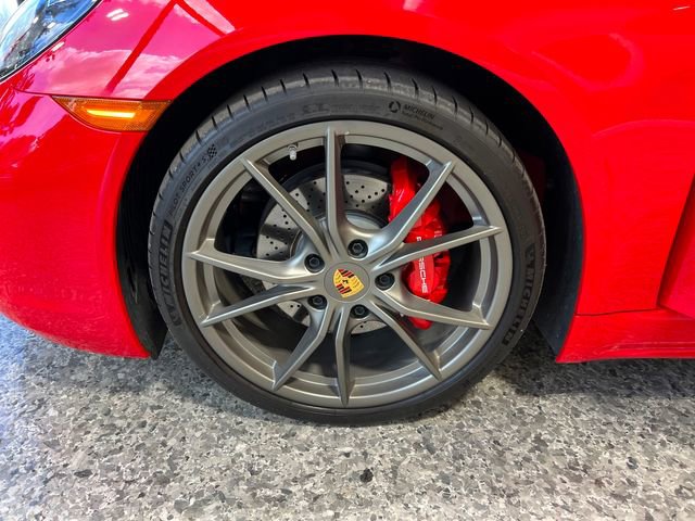 Used 2024 Porsche 718 Cayman S w/ Premium Package image 36