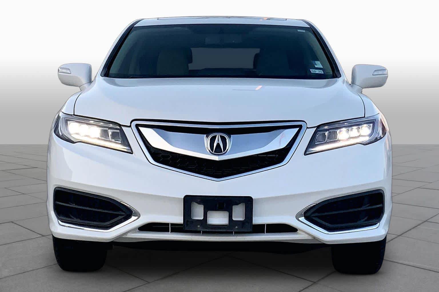 Used 2016 Acura RDX w/ Tech & AcuraWatch Plus Pack FWD image 4