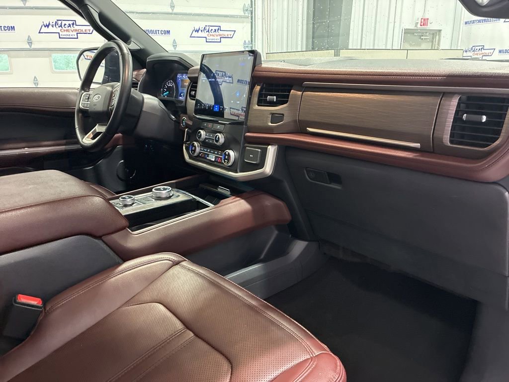 Used 2024 Ford Expedition Limited image 50