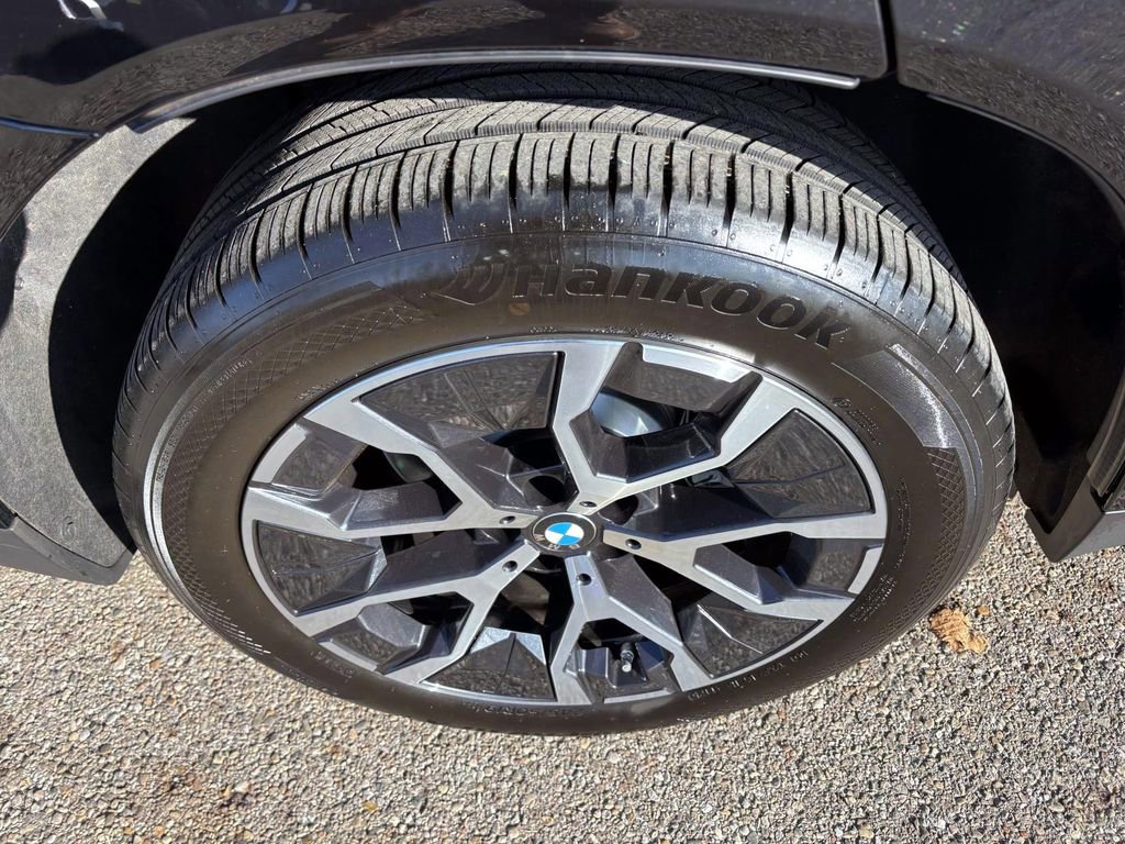 Certified 2023 BMW iX xDrive50 w/ Sport Package image 10