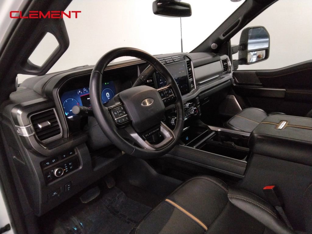Used 2024 Ford F250 Platinum image 29