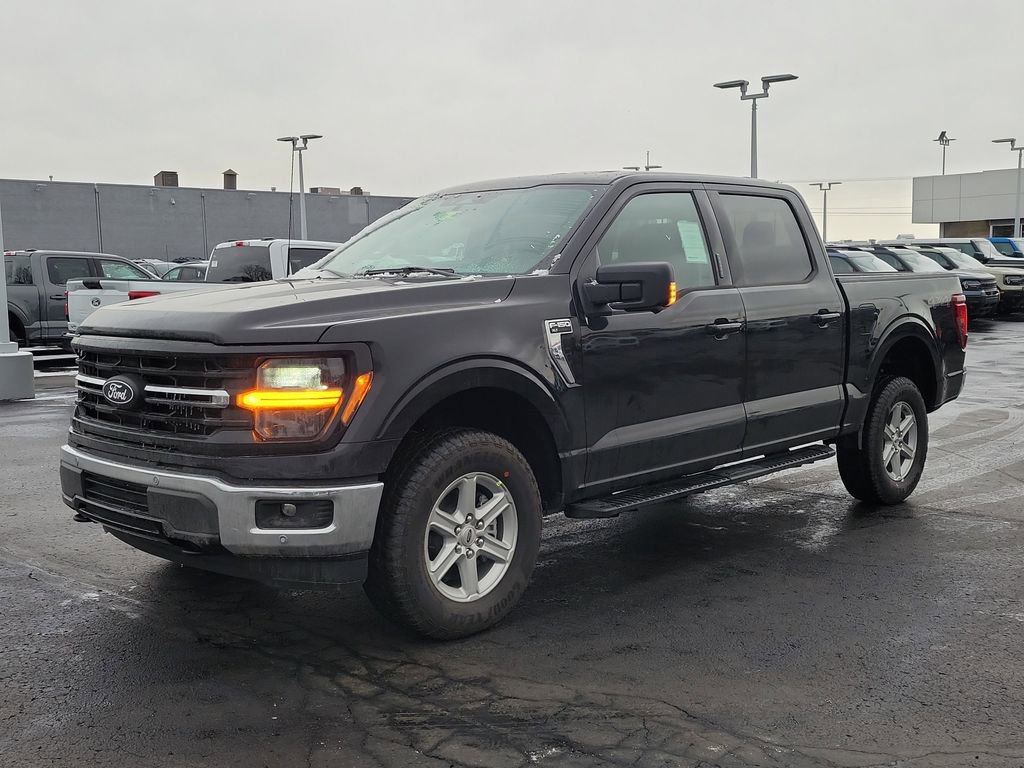 New 2026 Ford F150 XLT w/ Equipment Group 302A MID image 8