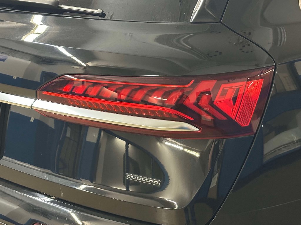Used 2023 Audi Q7 2.0T Premium w/ Convenience Package AWD/4WD image 39