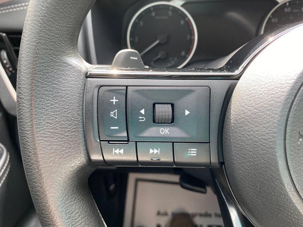Used 2021 Nissan Rogue SV AWD/4WD image 26