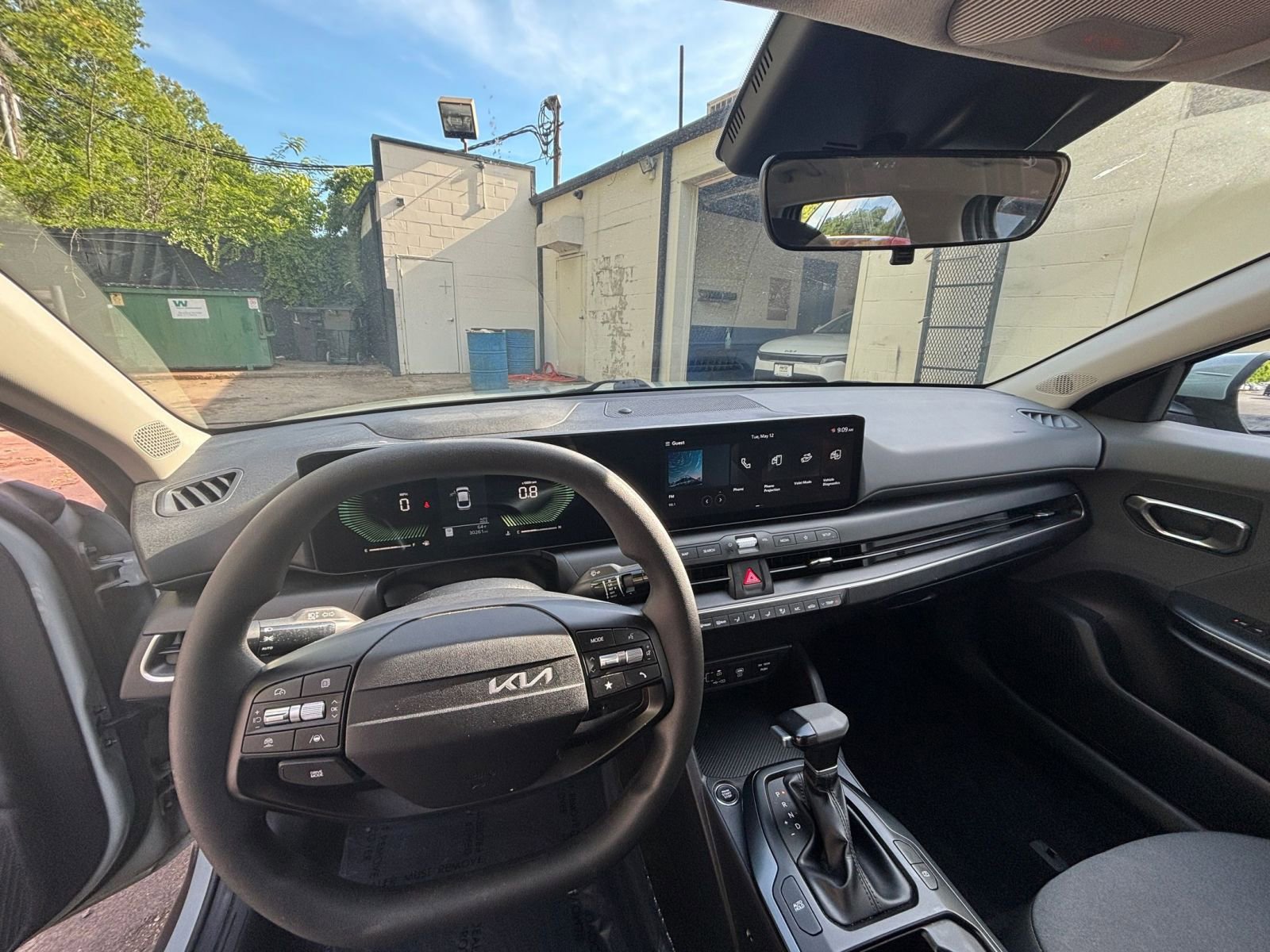 Used 2025 Kia K4 FWD image 29
