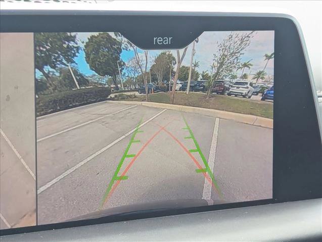 Used 2019 BMW 750i w/ Executive Package image 14