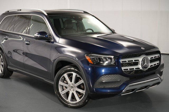 Used 2021 Mercedes-Benz GLS 450 4MATIC image 10