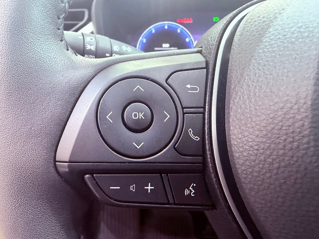 Used 2024 Toyota RAV4 Limited w/ Advanced Technology Package AWD/4WD image 22