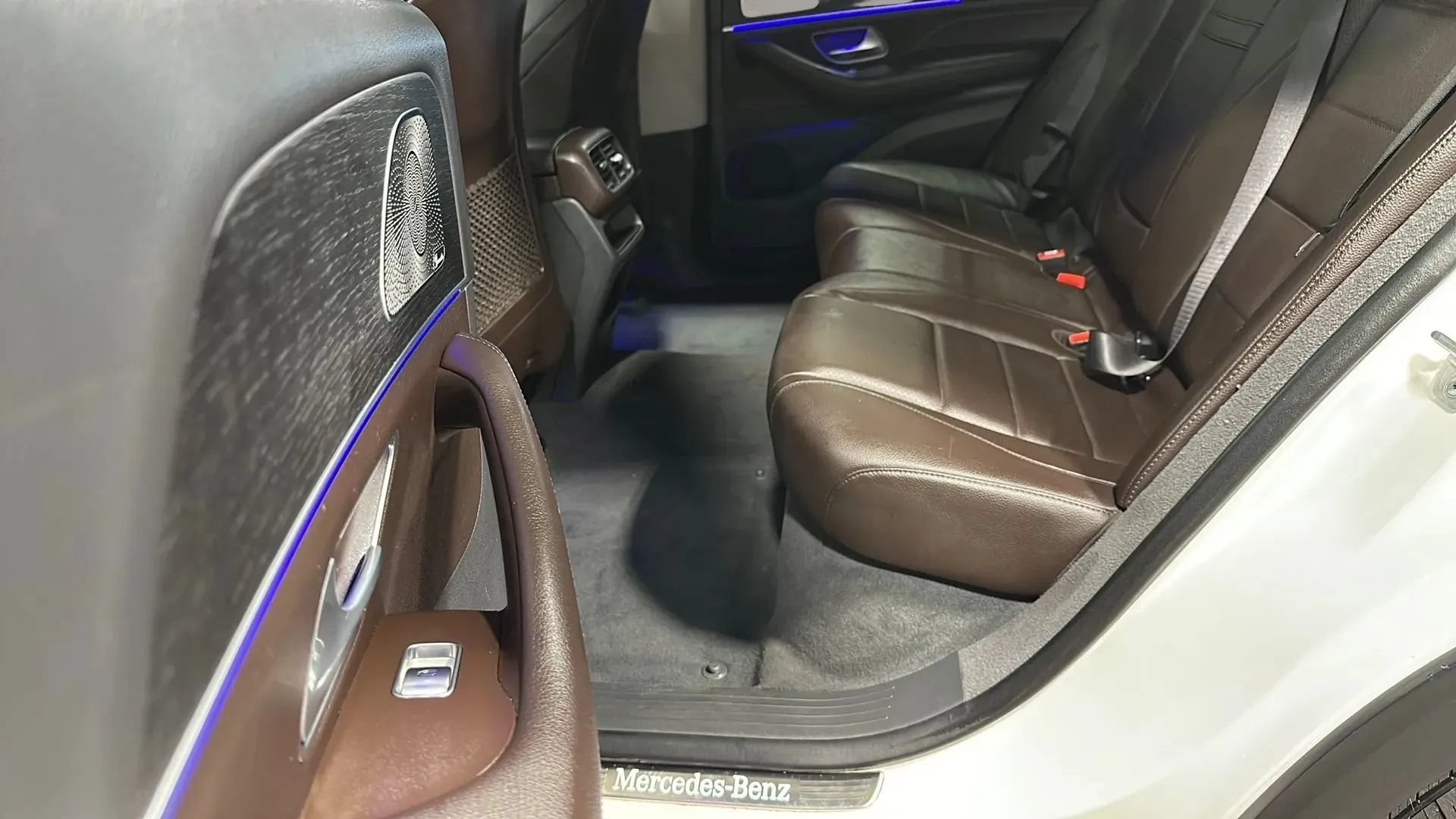 Used 2020 Mercedes-Benz GLE 350 4MATIC image 11