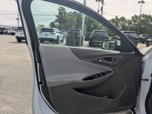 Used 2024 Chevrolet Malibu LT image 14