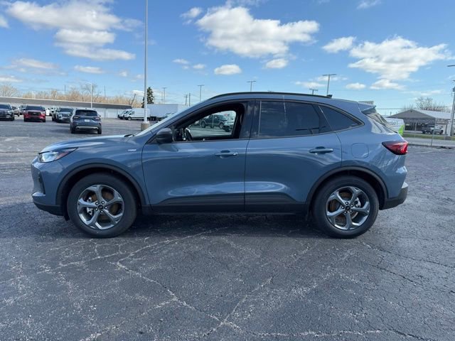 New 2025 Ford Escape ST-Line w/ Equipment Group 301A FWD image 5