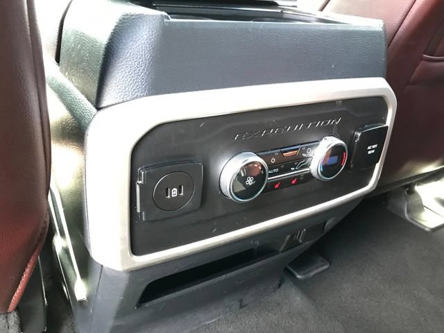 Used 2024 Ford Expedition Limited AWD/4WD image 20