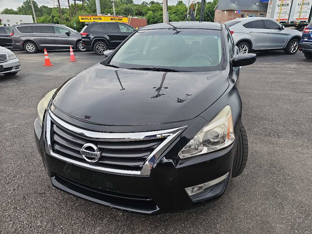 Used 2013 Nissan Altima 2.5 S image 4
