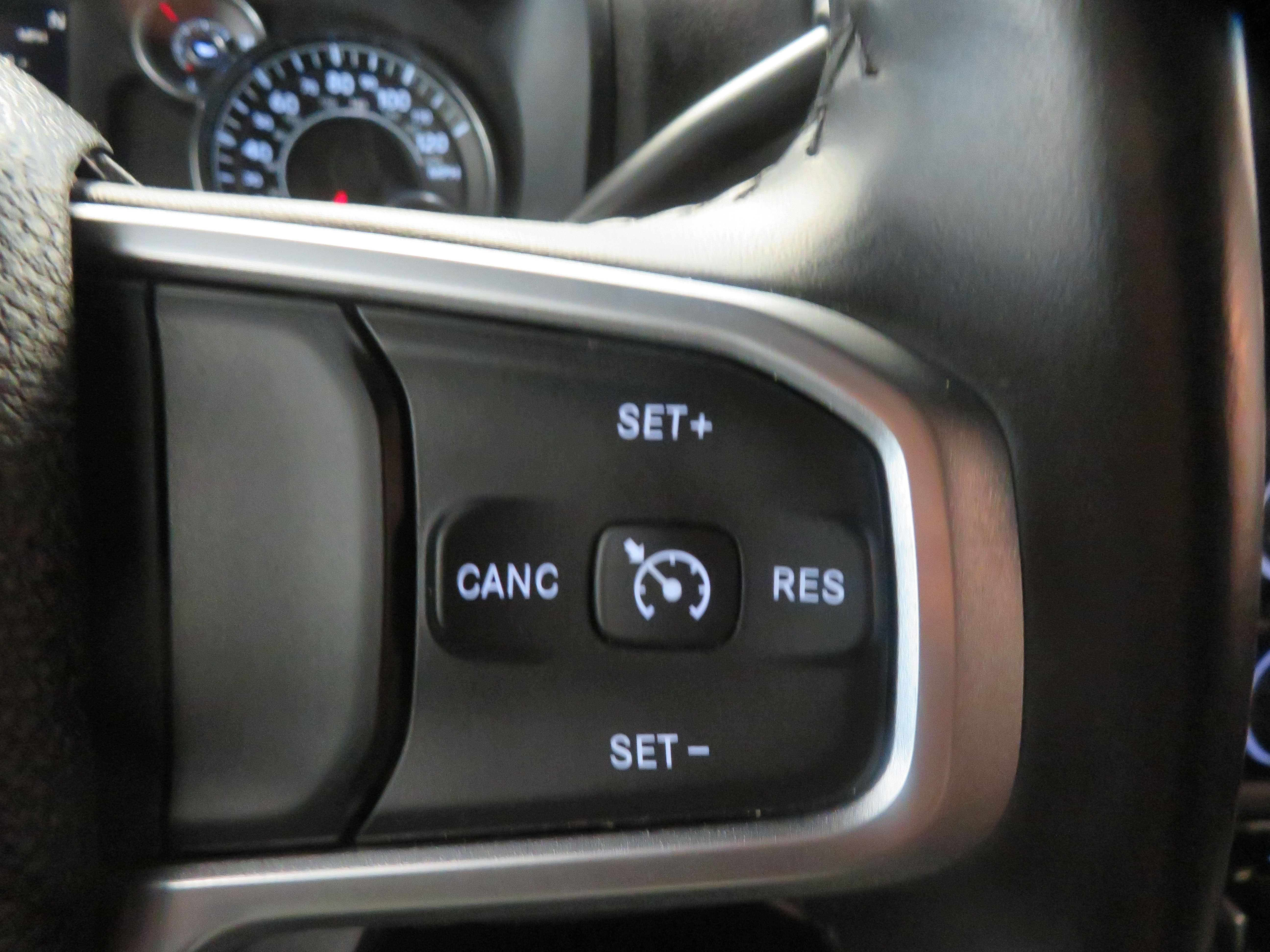 Used 2024 RAM 2500 Big Horn w/ Off Road Package AWD/4WD image 34