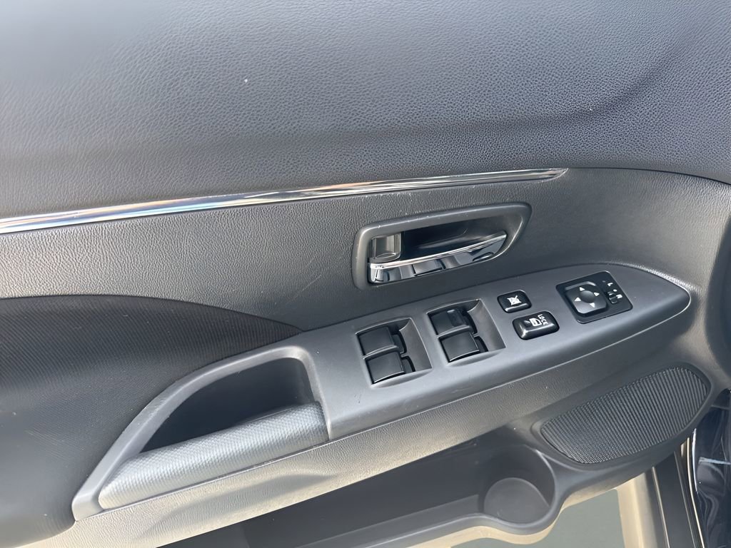 Used 2024 Mitsubishi Outlander Sport ES AWD/4WD image 22