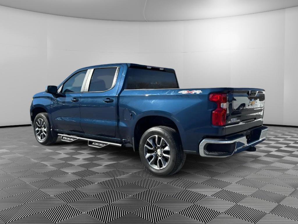 Used 2022 Chevrolet Silverado 1500 LT image 3