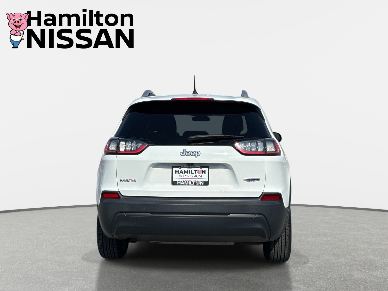 Used 2019 Jeep Cherokee Latitude w/ Popular Appearance Group FWD image 3