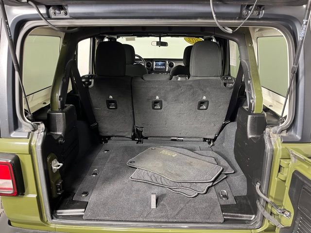 Used 2022 Jeep Wrangler Unlimited Sport AWD/4WD image 37