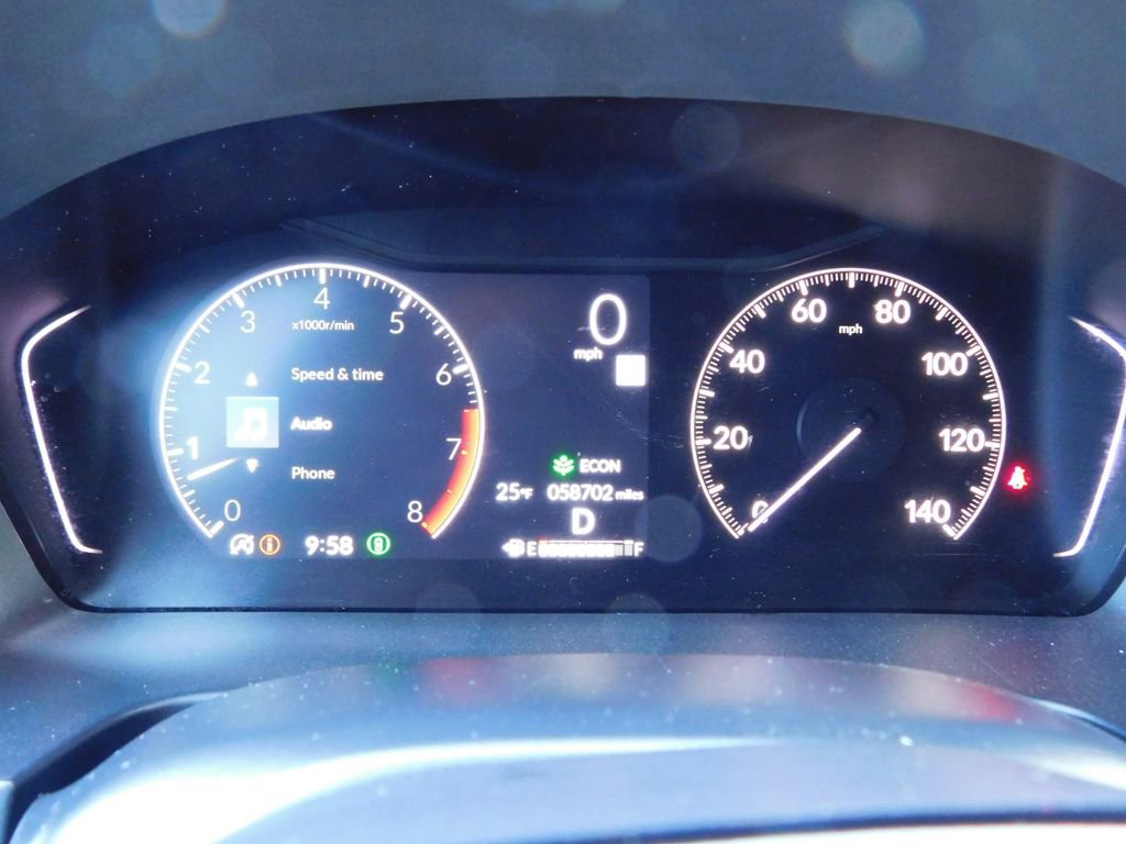 Used 2025 Honda Pilot EX-L image 11