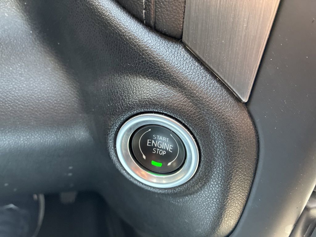 Used 2022 GMC Sierra 2500 Denali w/ Denali Ultimate Package image 17