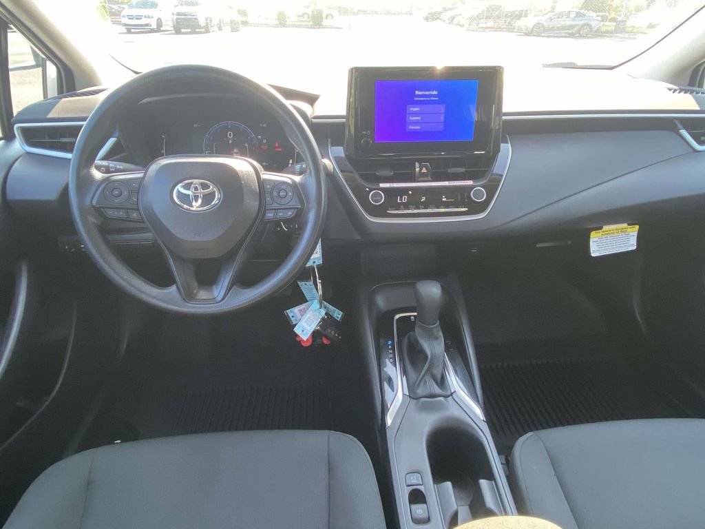 Used 2026 Toyota Corolla LE FWD image 13