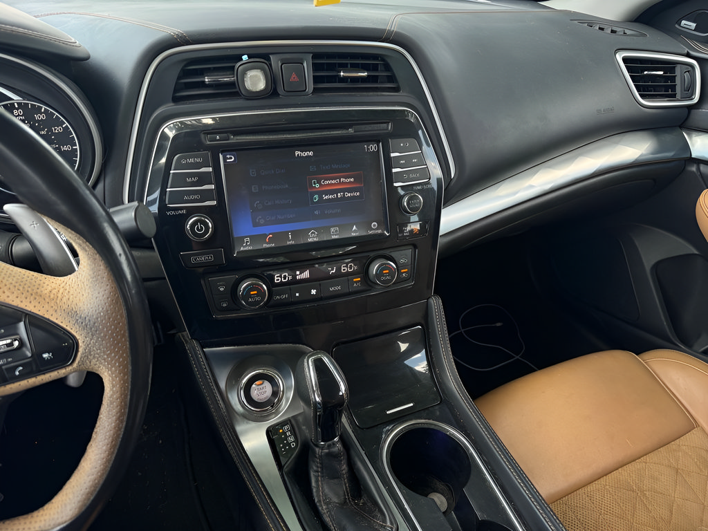Used 2017 Nissan Maxima SR w/ Interior Lighting Package FWD image 21