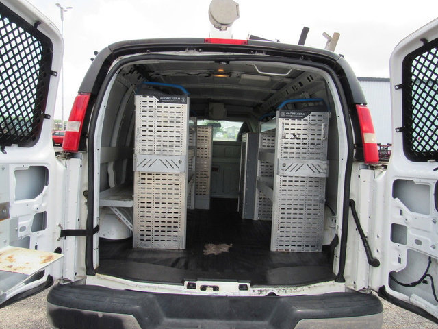 Used 2014 Chevrolet Express 2500 RWD image 21