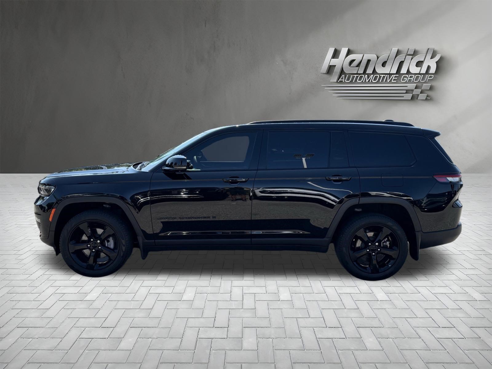 Used 2023 Jeep Grand Cherokee L Limited w/ Luxury Tech Group II AWD/4WD image 7
