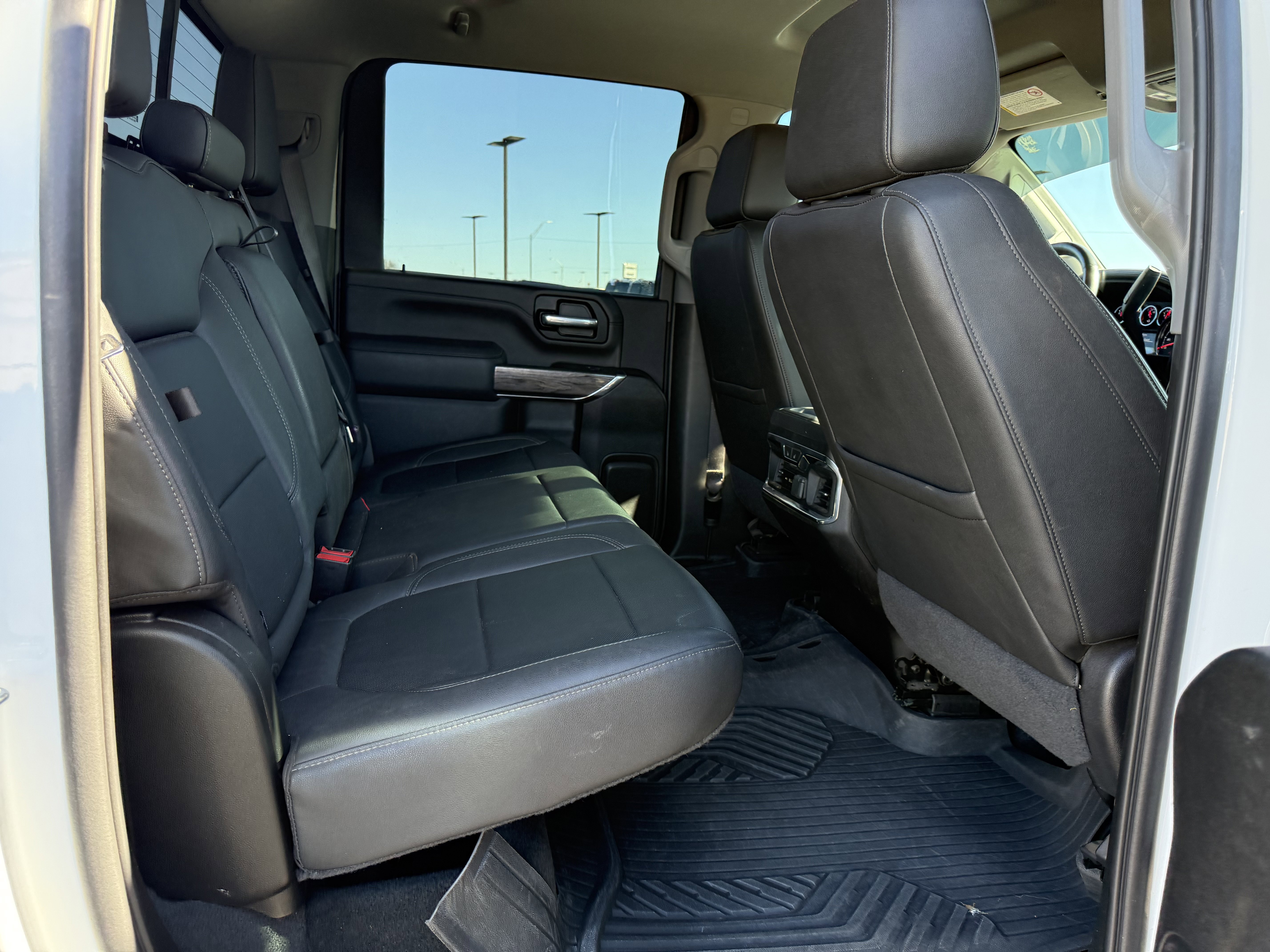 Used 2022 Chevrolet Silverado 2500 LTZ w/ LTZ Texas Edition image 11